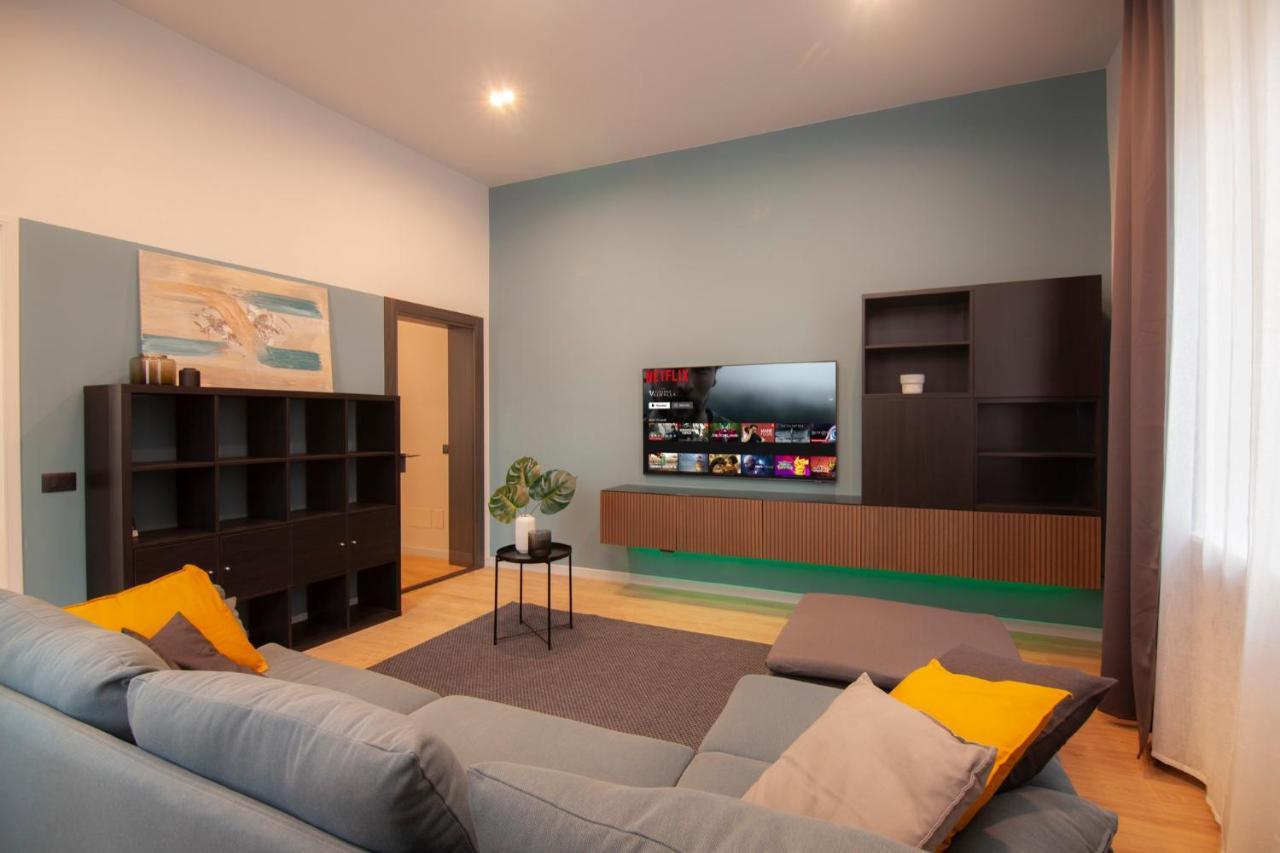 Borghetto First Apartment Piacenza Ngoại thất bức ảnh